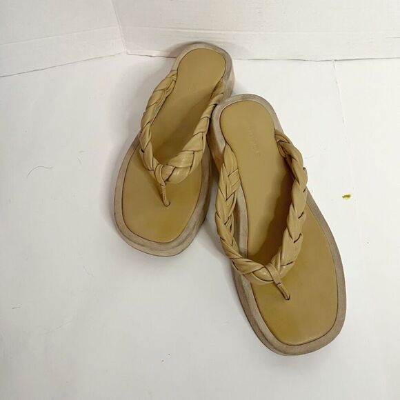 Vince Nita Braided Leather Square Toe Platform Fit Flop Thong Strap Sandals - Picture 1 of 12